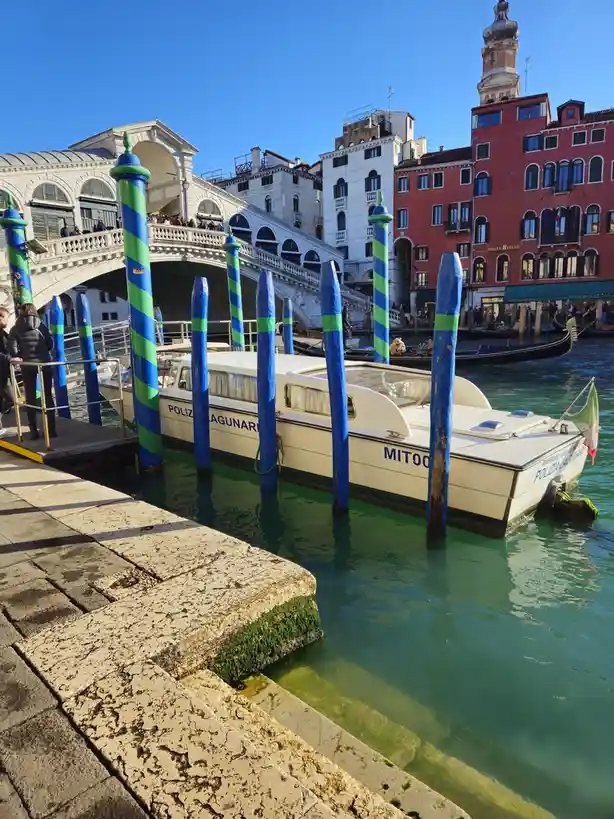 Is this Venezia, Italy? Let's find out!