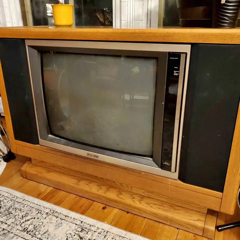 Throwback to the Sharp 27" CRT TV from March '90