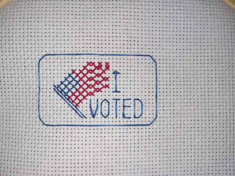 Crafting Your Own DIY Sticker: A Fun Project!