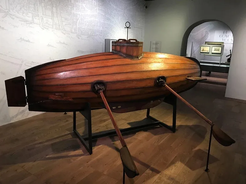 The first functional submarine? Drebbel I from 1620