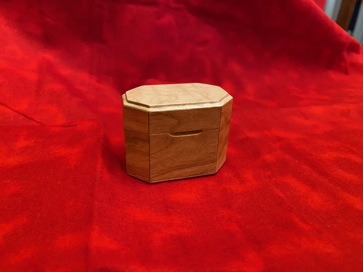 Check out Double Ring Box No.2!