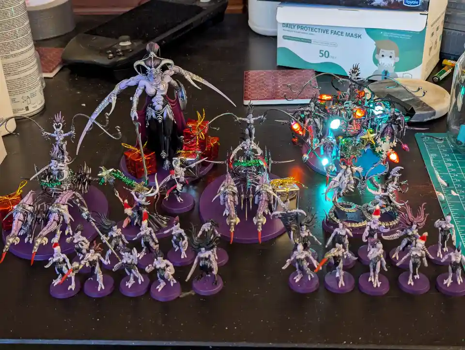 Slaanesh Saves Christmas - Holiday 1k Army Edition