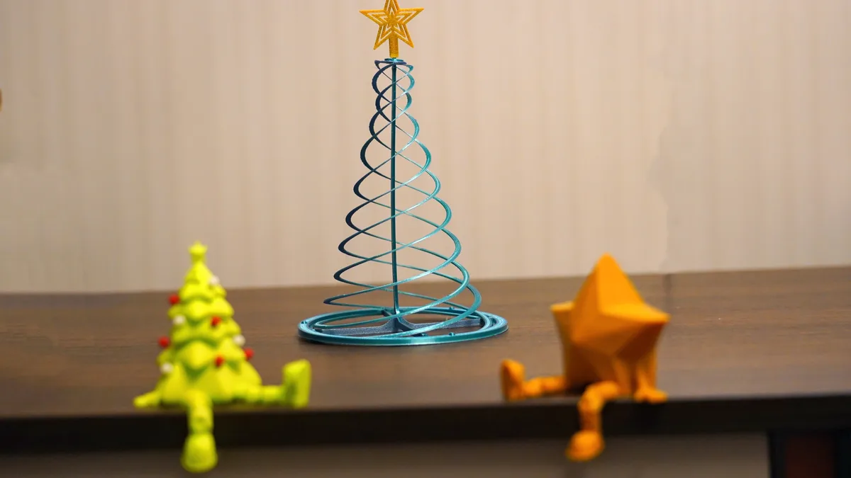 A Festive 3D Printed Christmas Tree