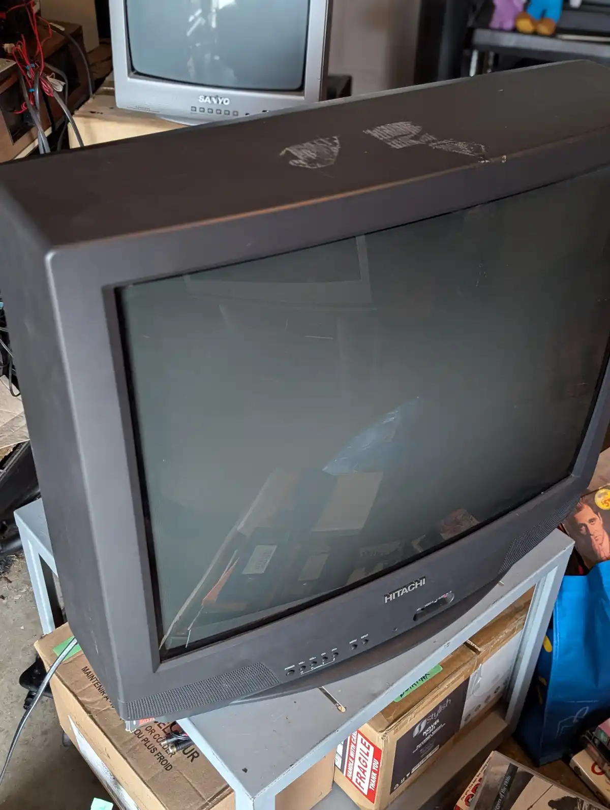 Throwback to the Hitachi 27" CRT TV from August 2001