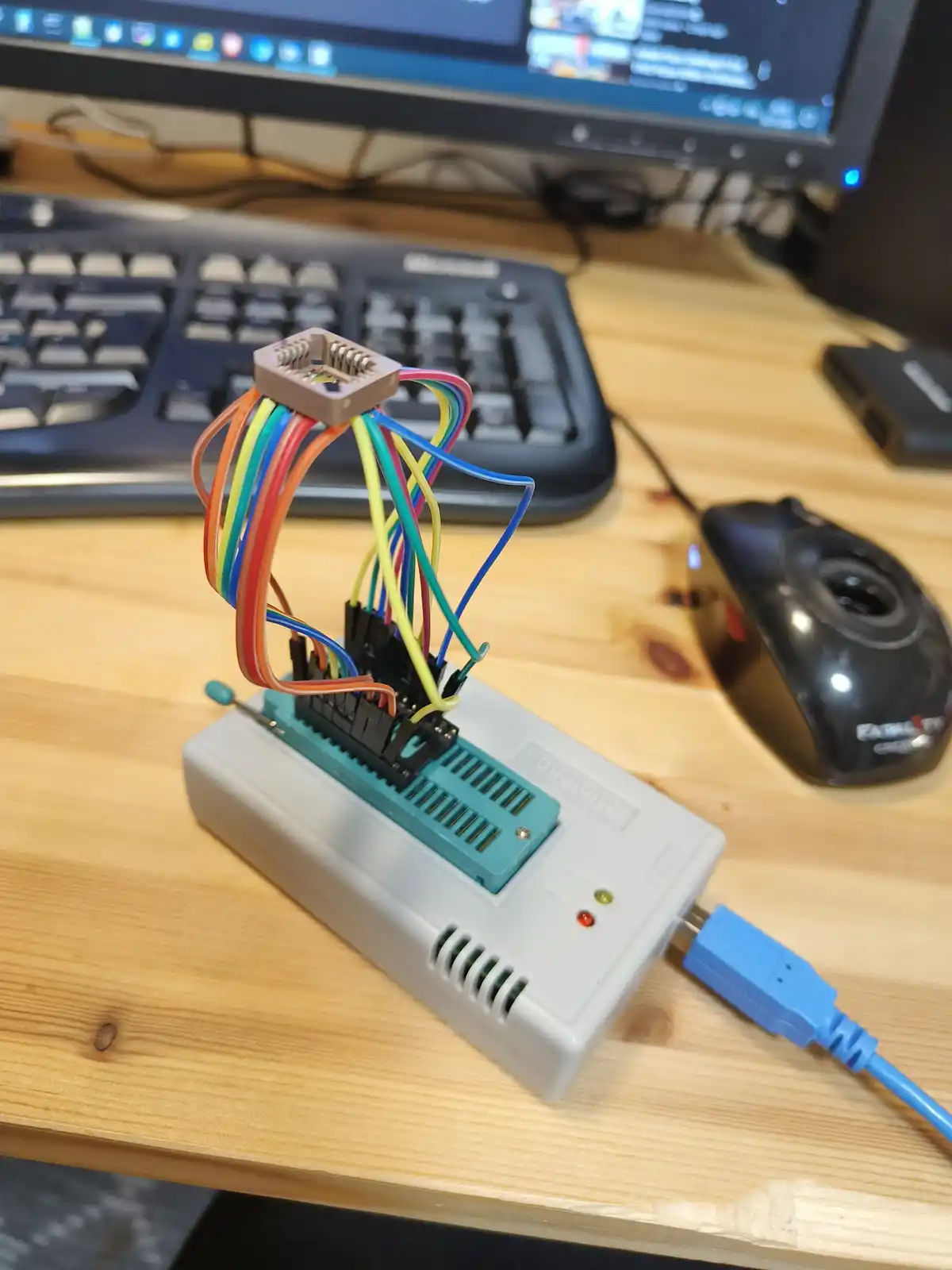 No Adapter? No Problem! It Works Anyway!