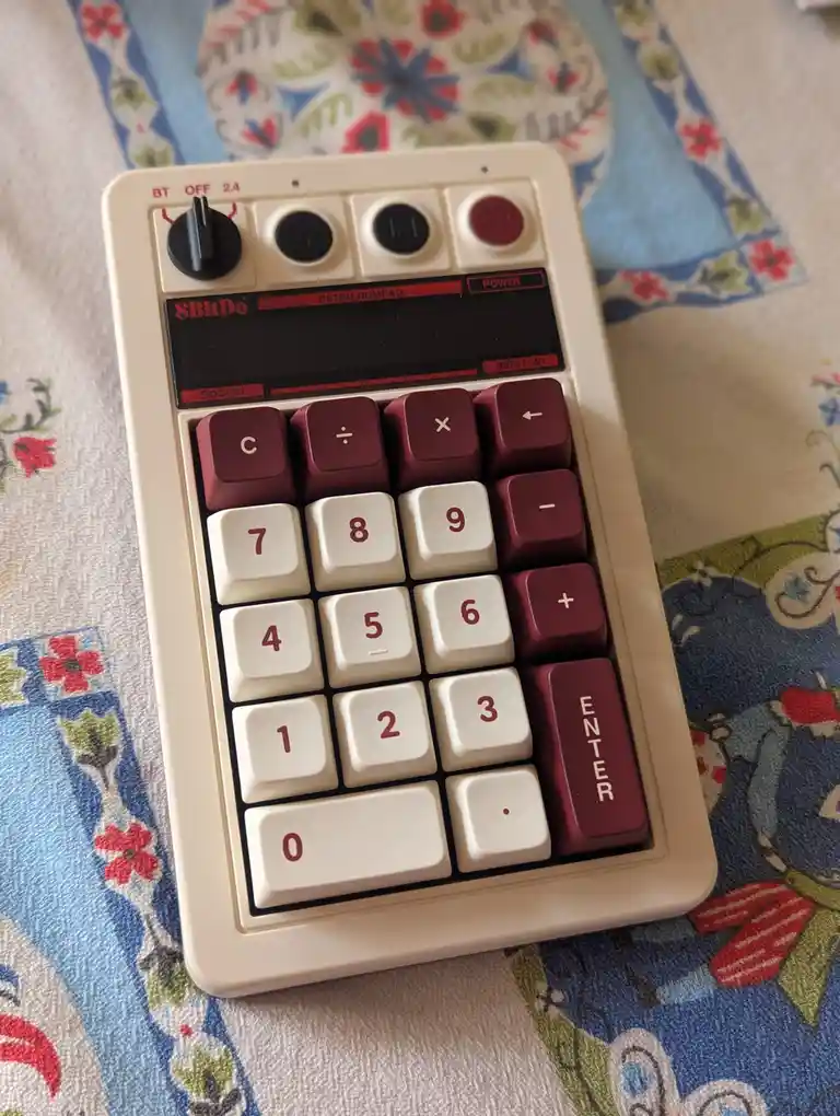 Introducing the 8bitdo Number Pad: A Gamer's Delight