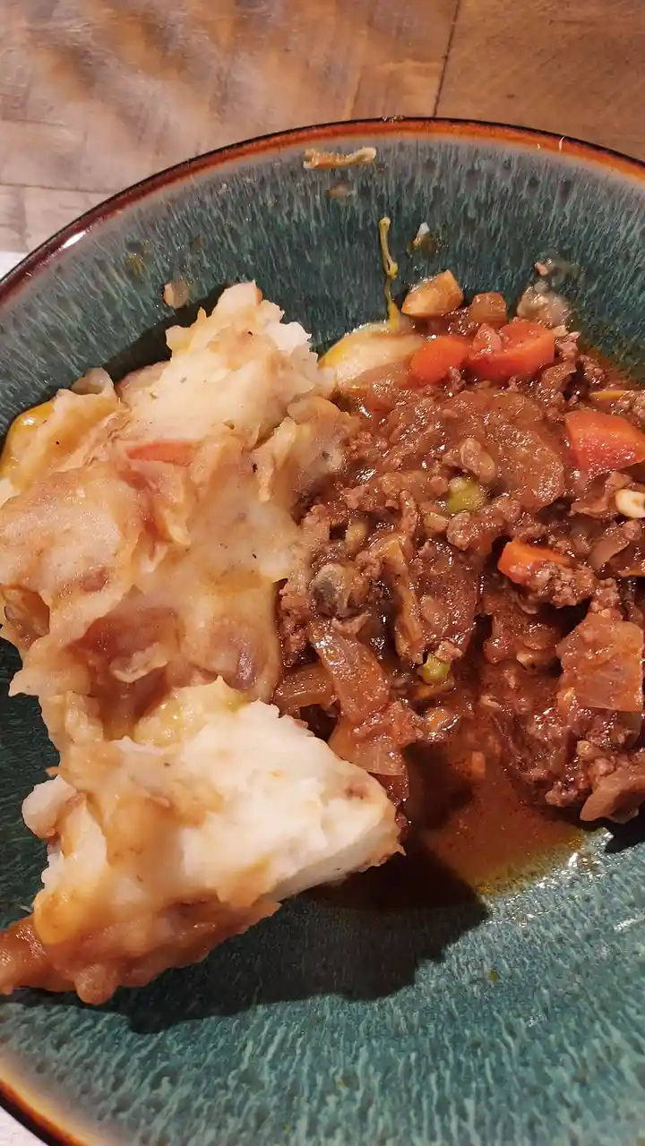 Shepherd's pie, made my way.