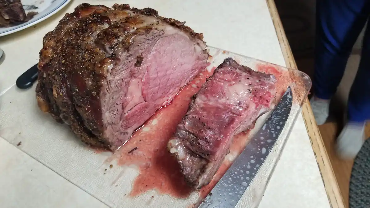 A Delicious Christmas Roast Cross Section You Can't Miss