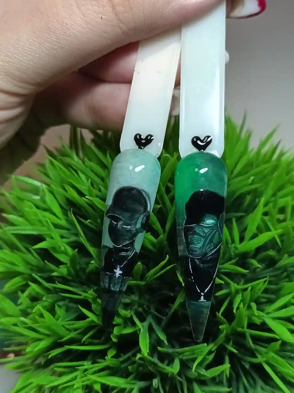 Nail Art Inspired by Major Shadow: A Little Creative Touch