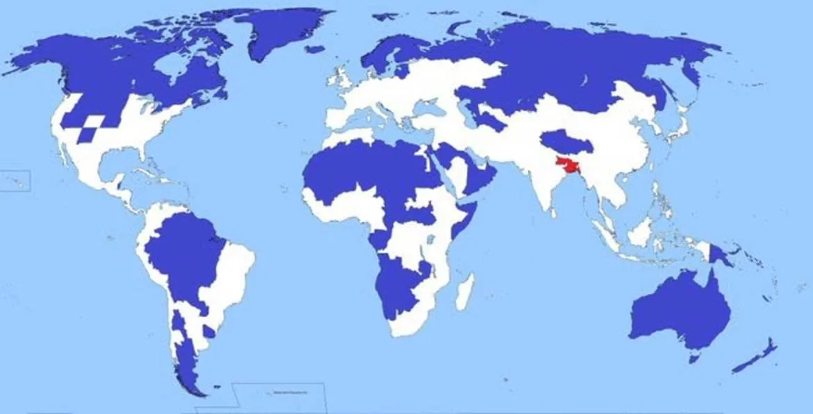 Exploring the Population Divide: 5% in Blue vs Red Areas