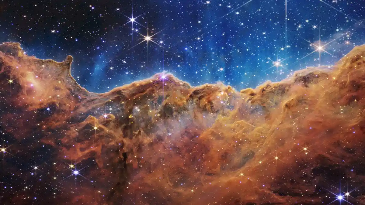 Join us 7,600 light years from Hollywood to witness the birth of stars at the NGC 3324 cluster, a stellar nursery where…