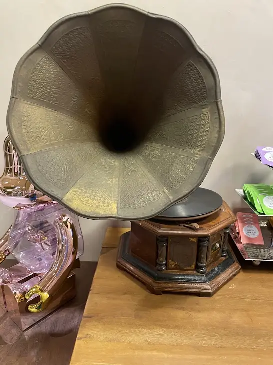 The Ultimate Music Player Experience
