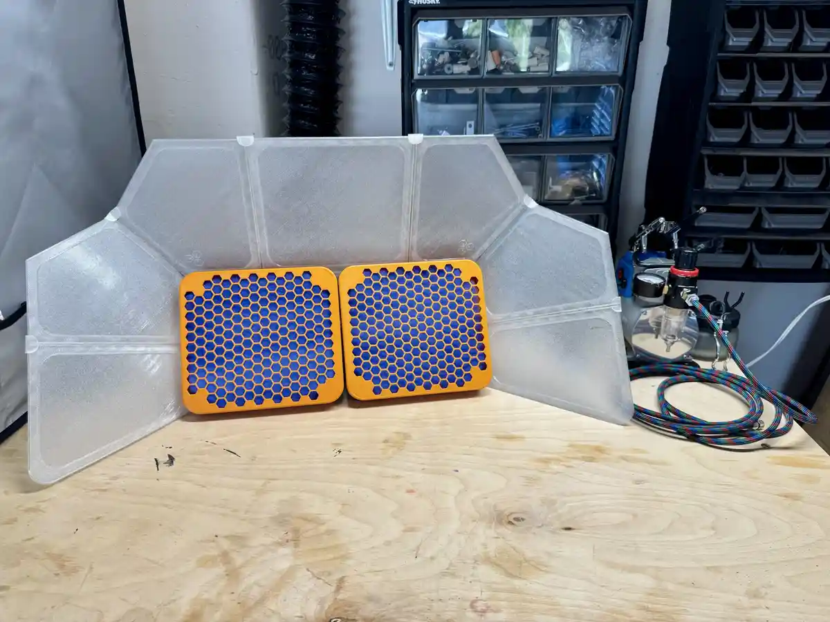 The Ultimate Airbrush Spray Shield